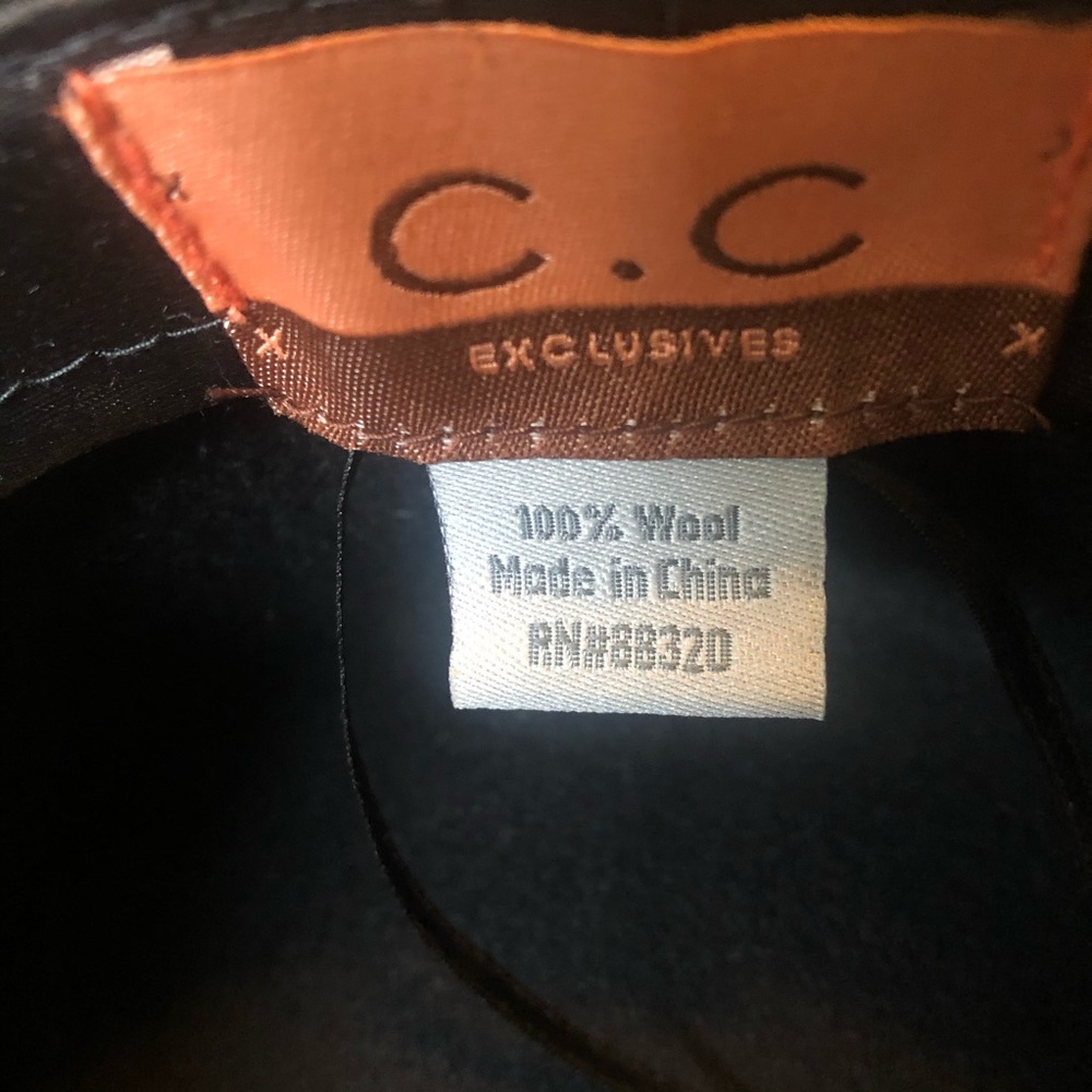 Black Wool Hat - image 4